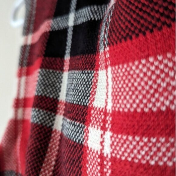 Chaps 100% cotton plaid knit asymmetrical zip vest - Picture 2 of 8